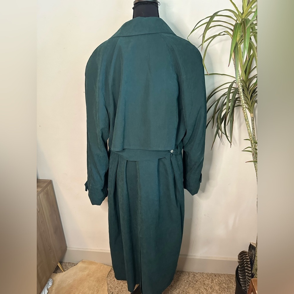 London fog, green suede, maxi, trenchcoat double breasted with belt 10 - Picture 5 of 9